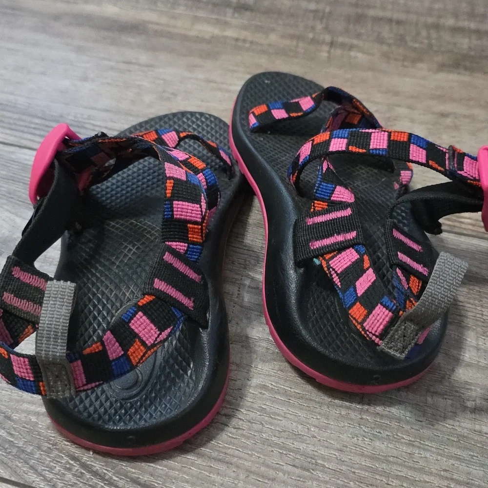 Chaco Z1 Ecotread kids' sandals in the Cubit Magent